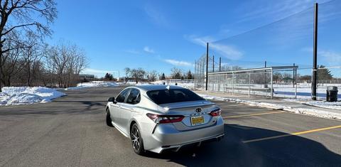 Toyota Camry 2023