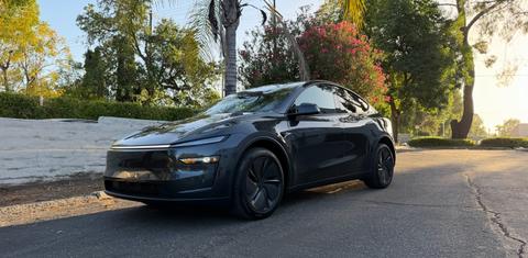 Tesla Model Y 2026