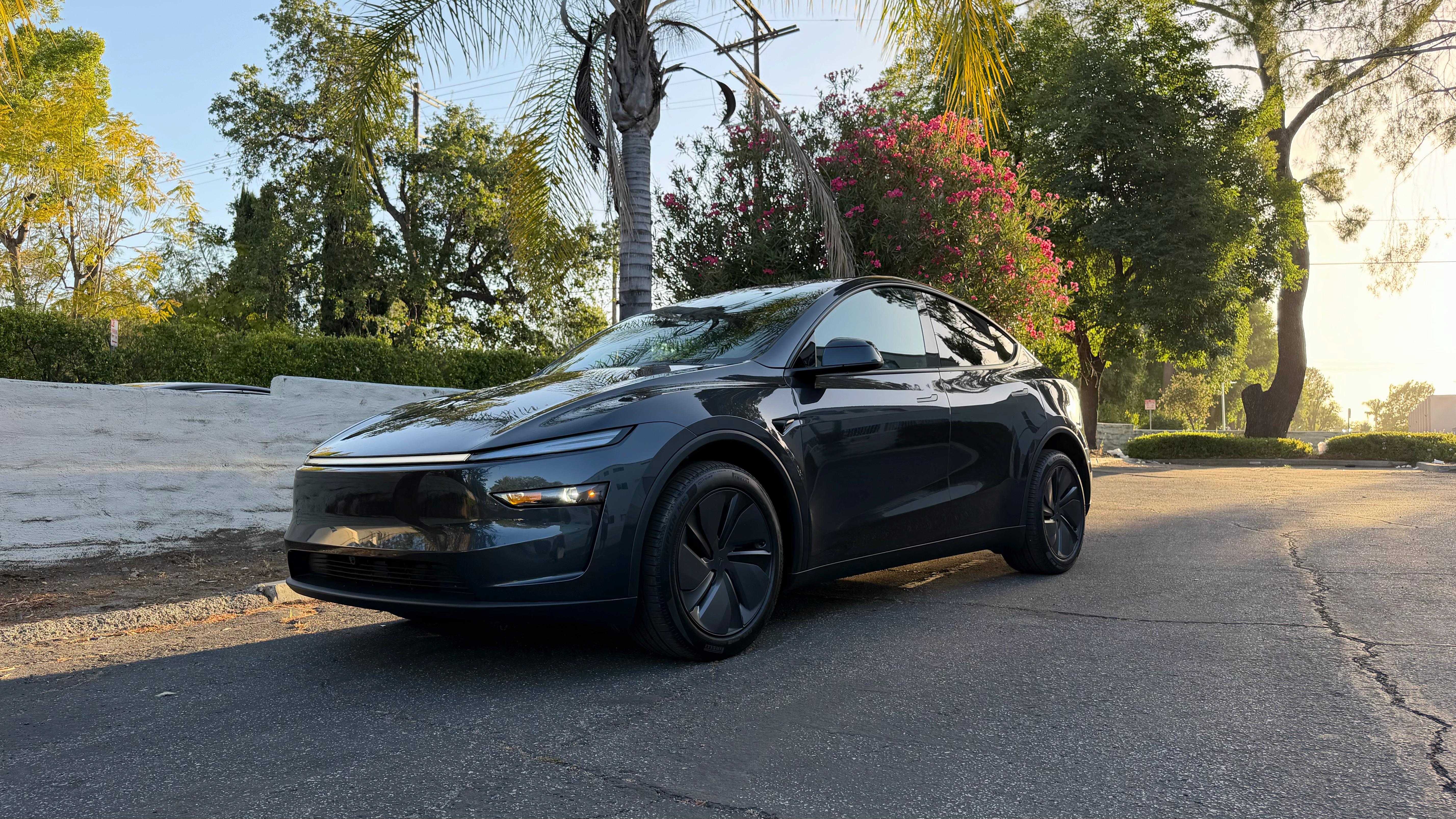 Tesla Model Y 2026 in Los Angeles, CA