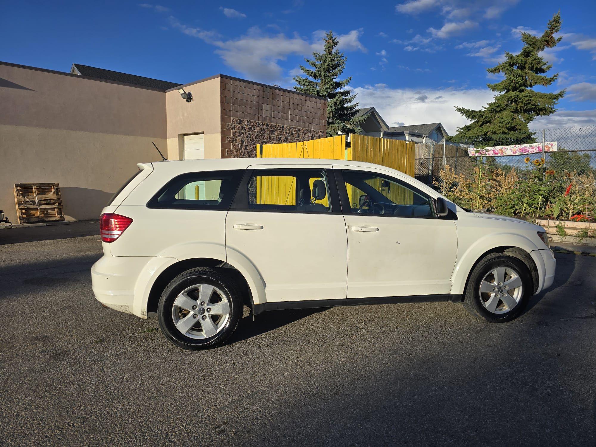 Dodge Journey 2013 in Calgary, AB