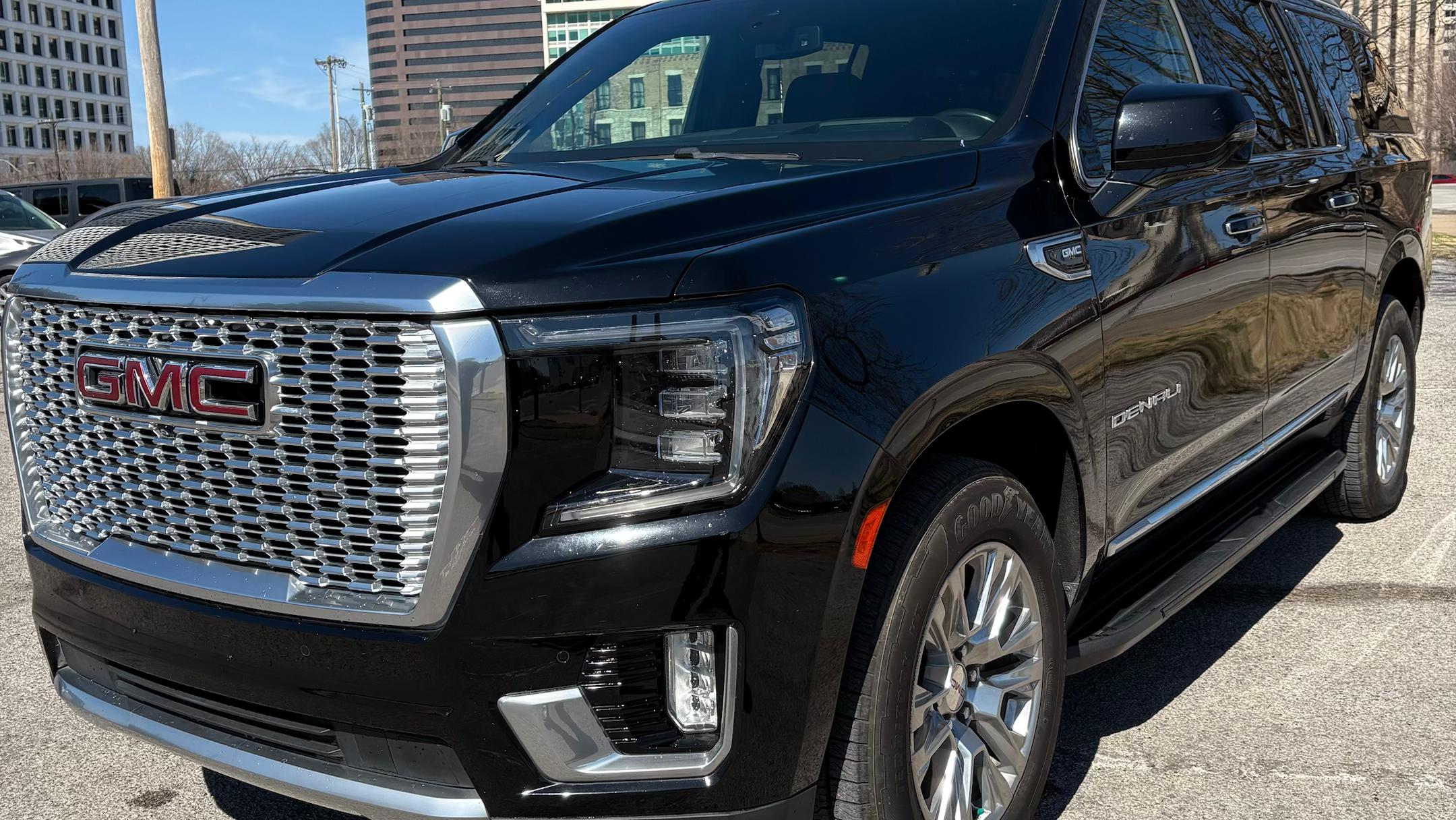 GMC Yukon XL 2022 in 