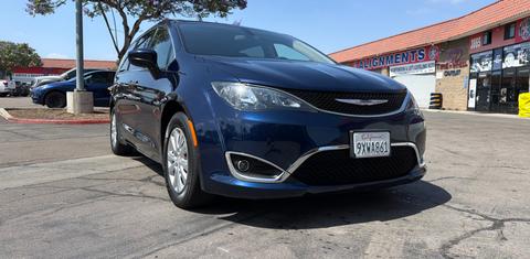 Chrysler Pacifica 2018