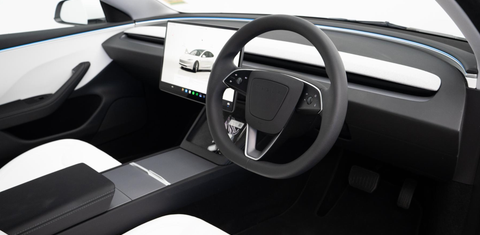 Tesla MODEL 3 2025