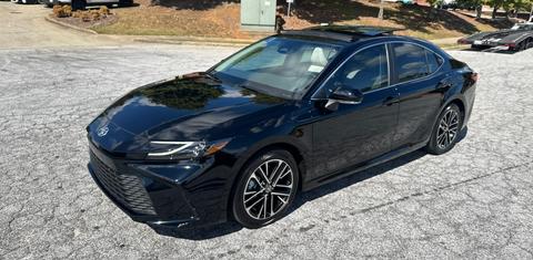 Toyota Camry Hybrid 2026