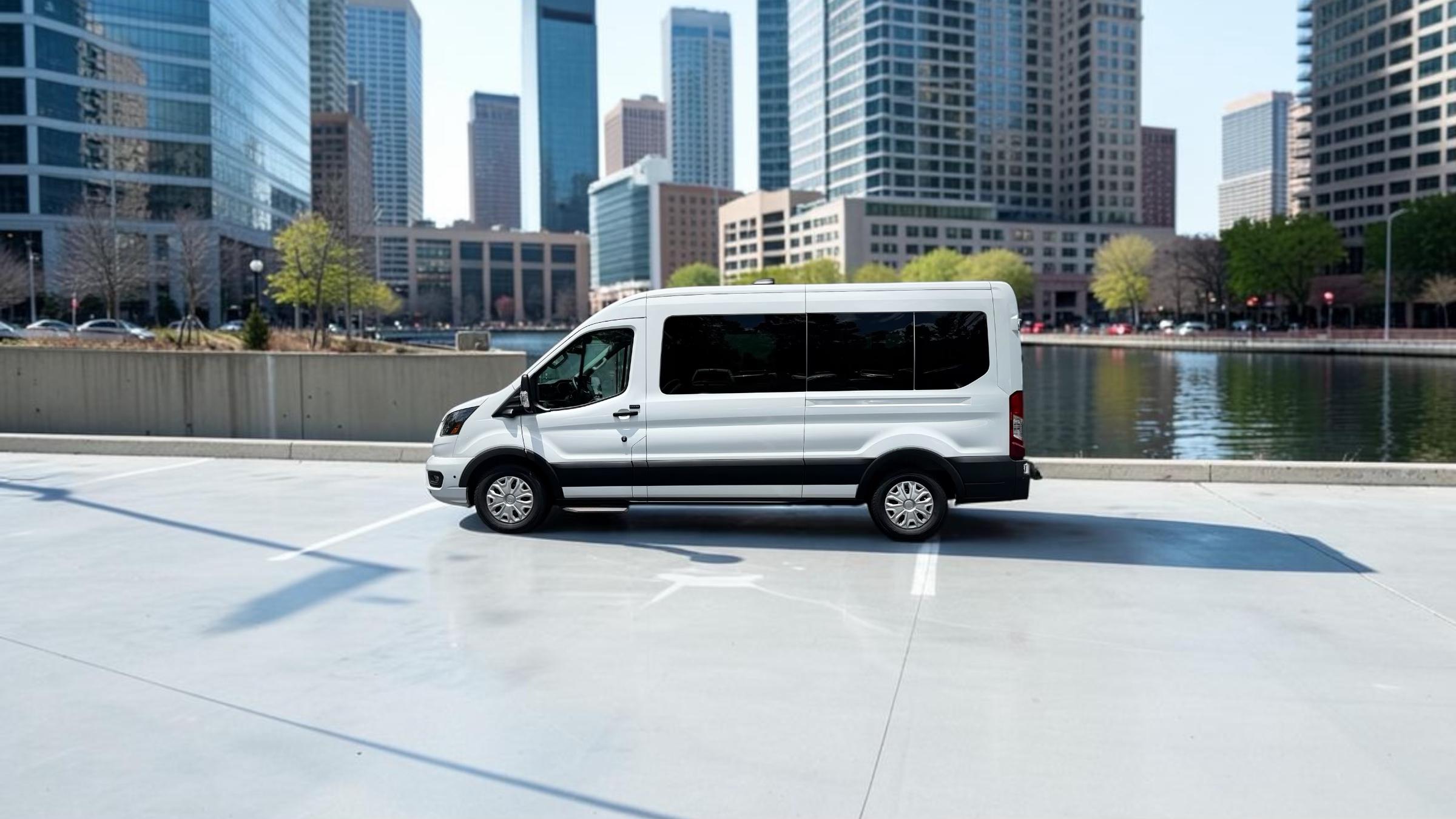 Ford Transit 2026 in Savannah, GA