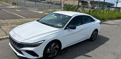 Hyundai Elantra 2025
