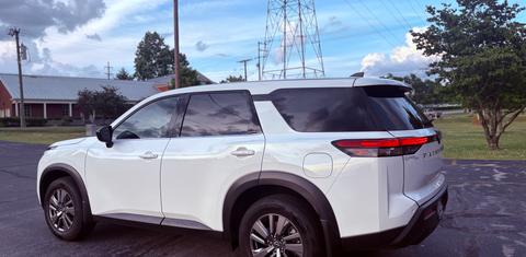 Nissan Pathfinder 2025