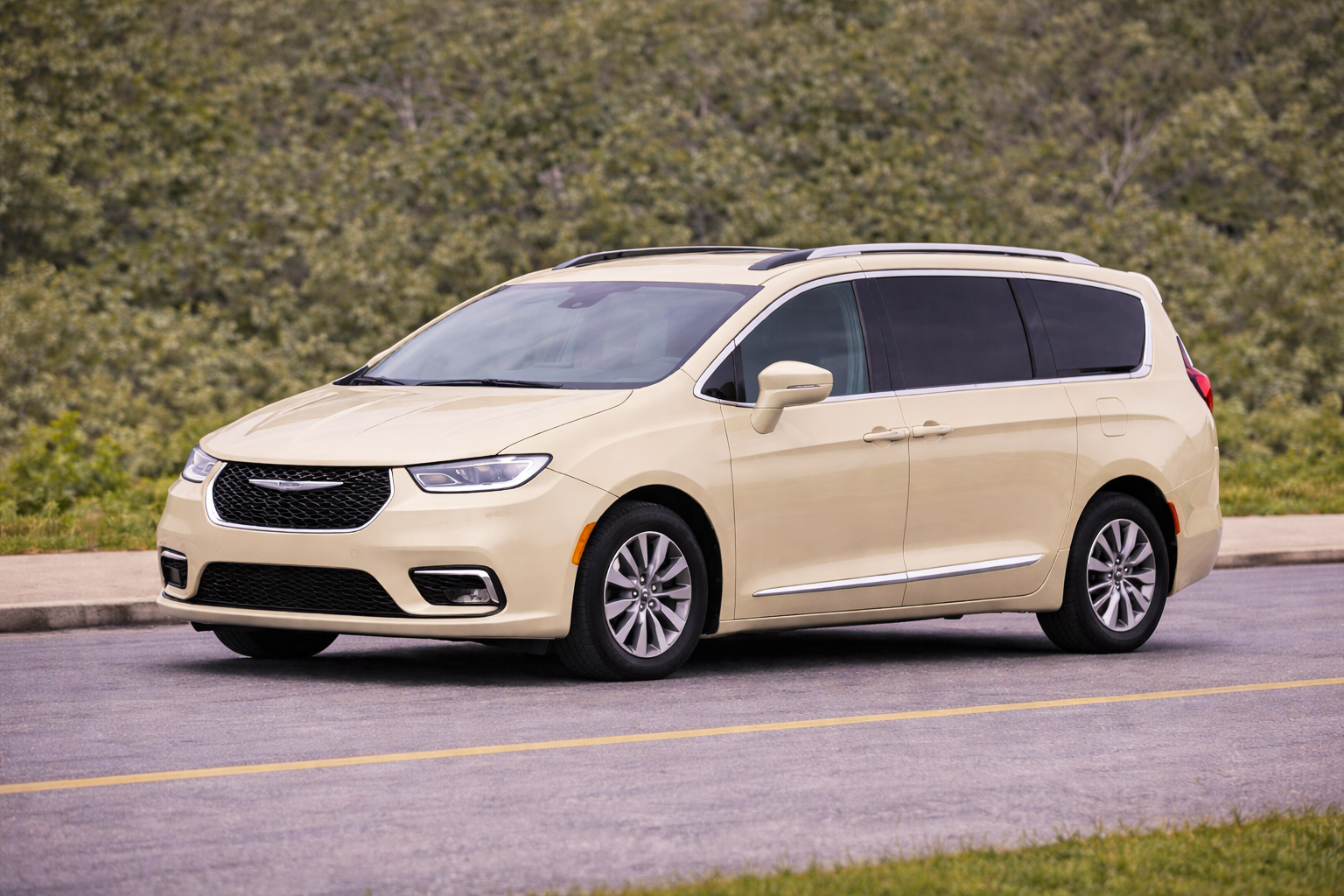 Chrysler Pacifica 2021 in Philadelphia, PA