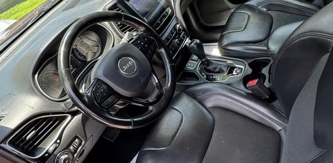 Jeep Cherokee 2021