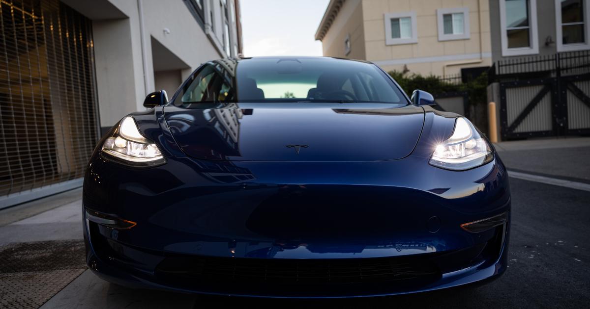 Tesla Model 3 2022 rental in Redding, CA by Henry K. Turo