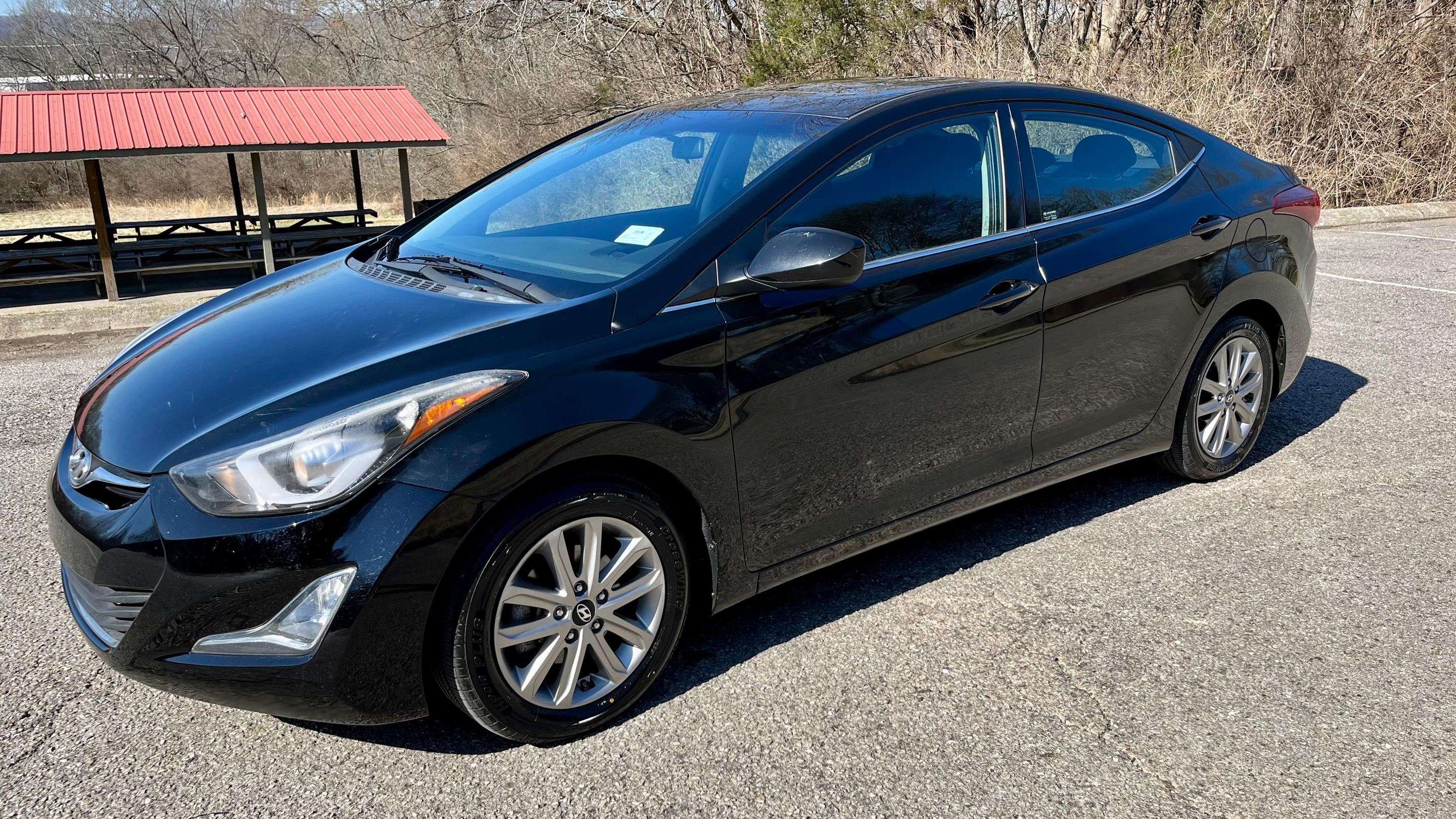Hyundai Elantra 2015 in 
