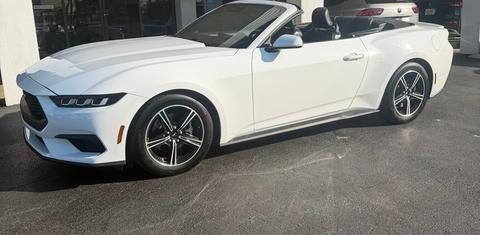 Ford Mustang 2024