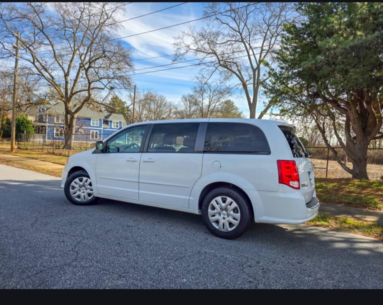 Dodge Grand Caravan 2017 in Hapeville, GA