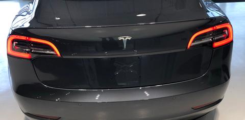 Tesla Model 3 2017