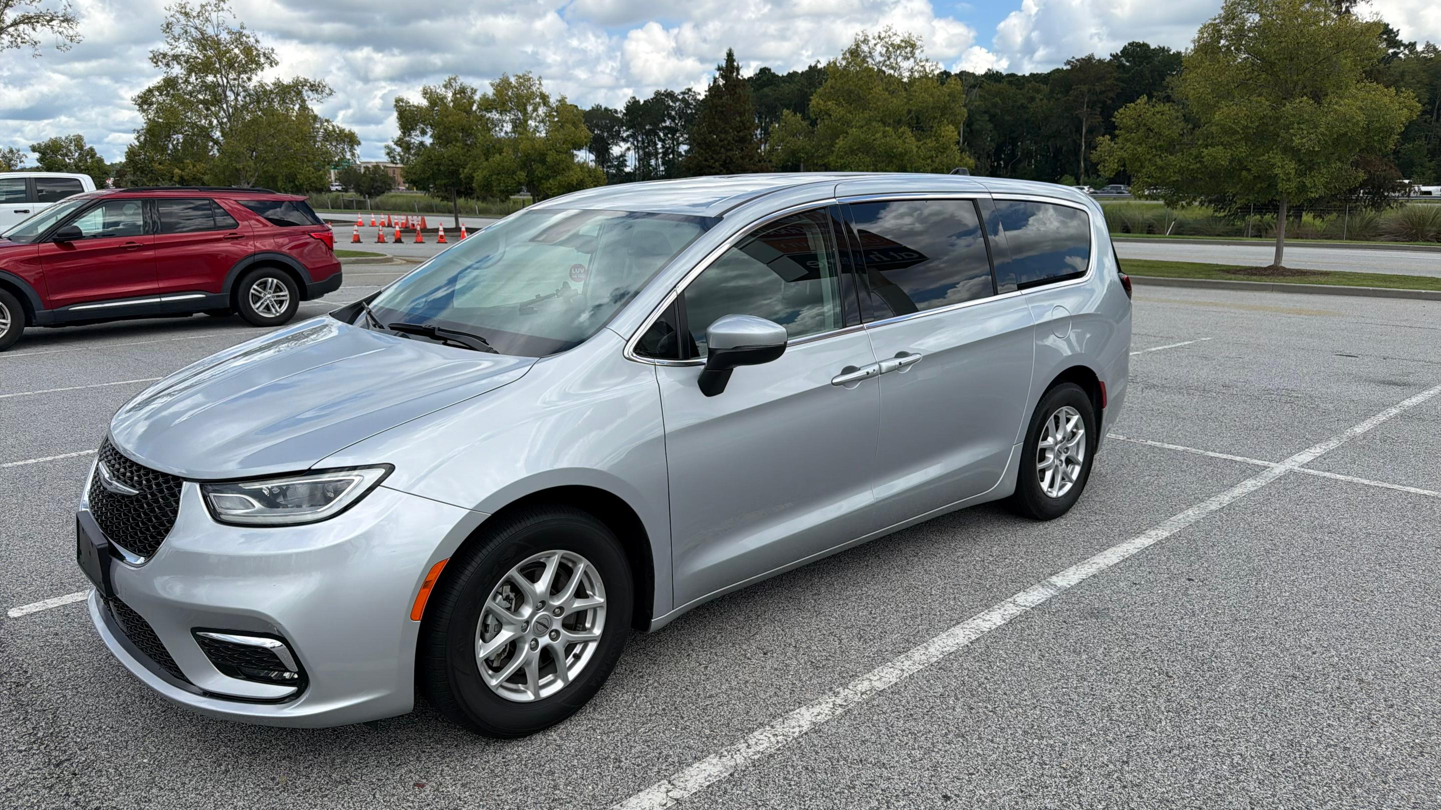 Chrysler Pacifica 2023 in Savannah, GA