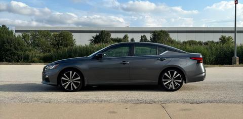 Nissan Altima 2022