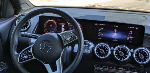 Mercedes-Benz GLB-Class 2023