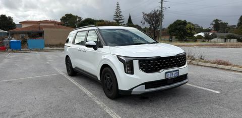 Kia CARNIVAL 2025