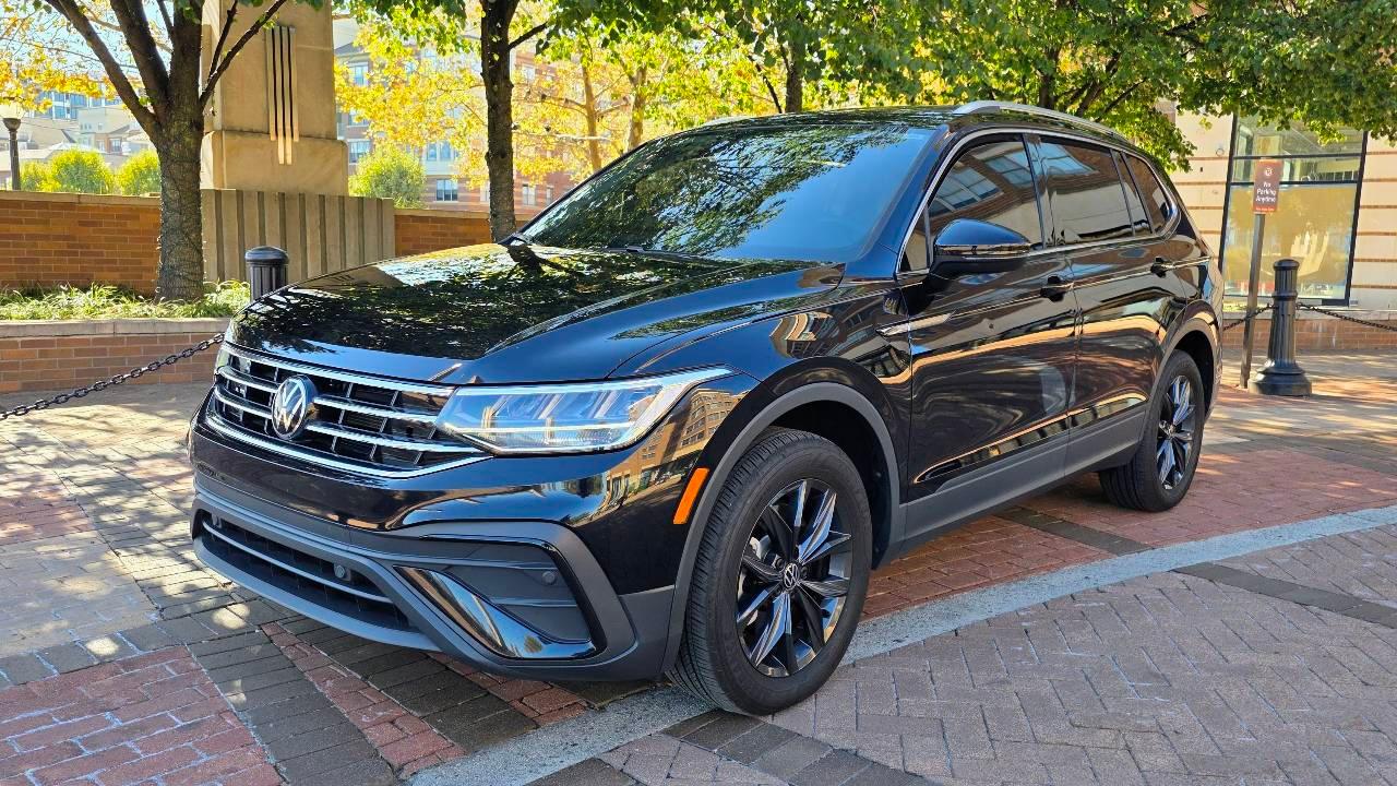 Volkswagen Tiguan 2024 in West New York, NJ
