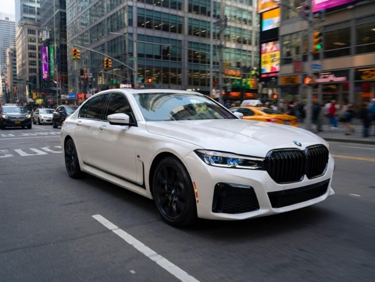 BMW 7 Series 2022 in 