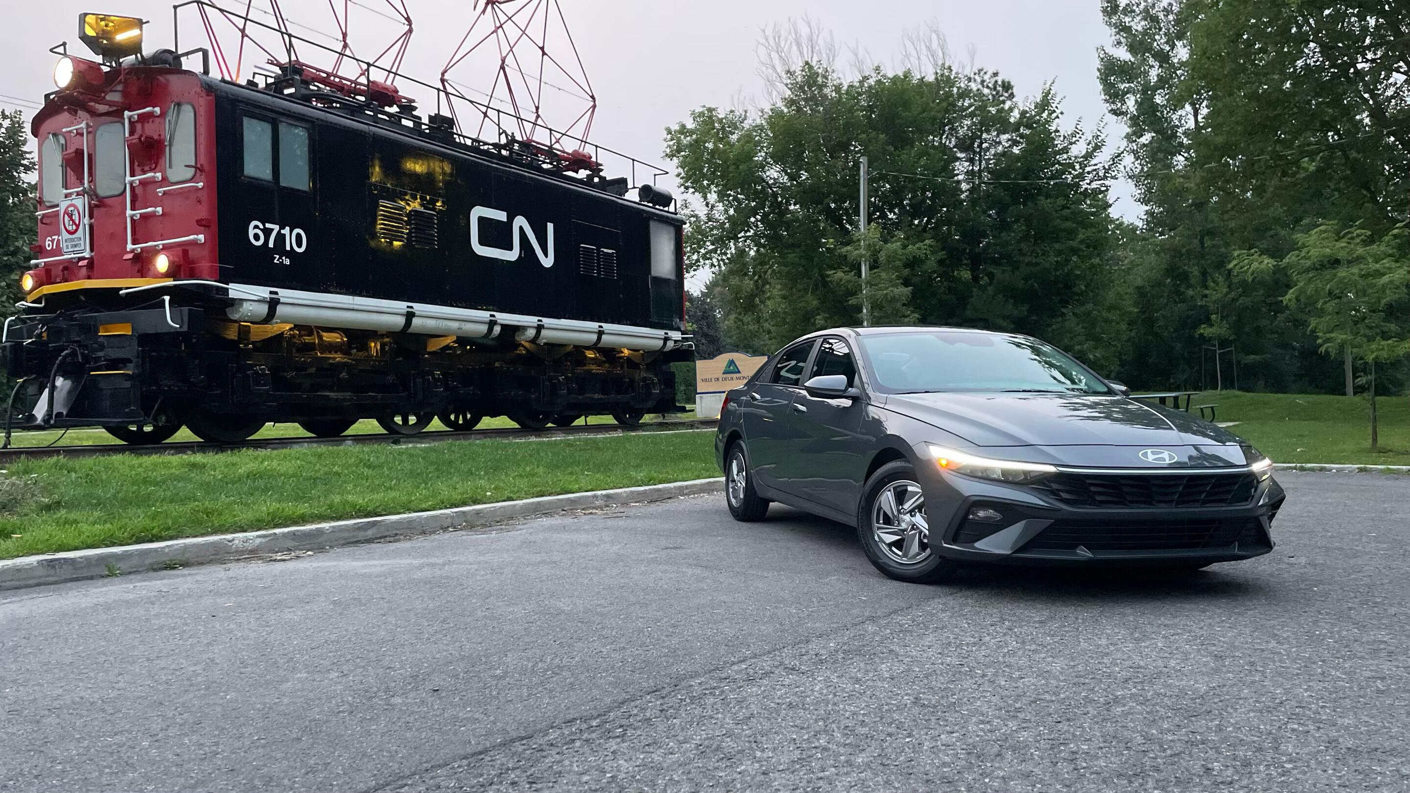 Hyundai Elantra 2024 in Laval, QC