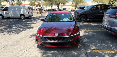 Hyundai Elantra 2025