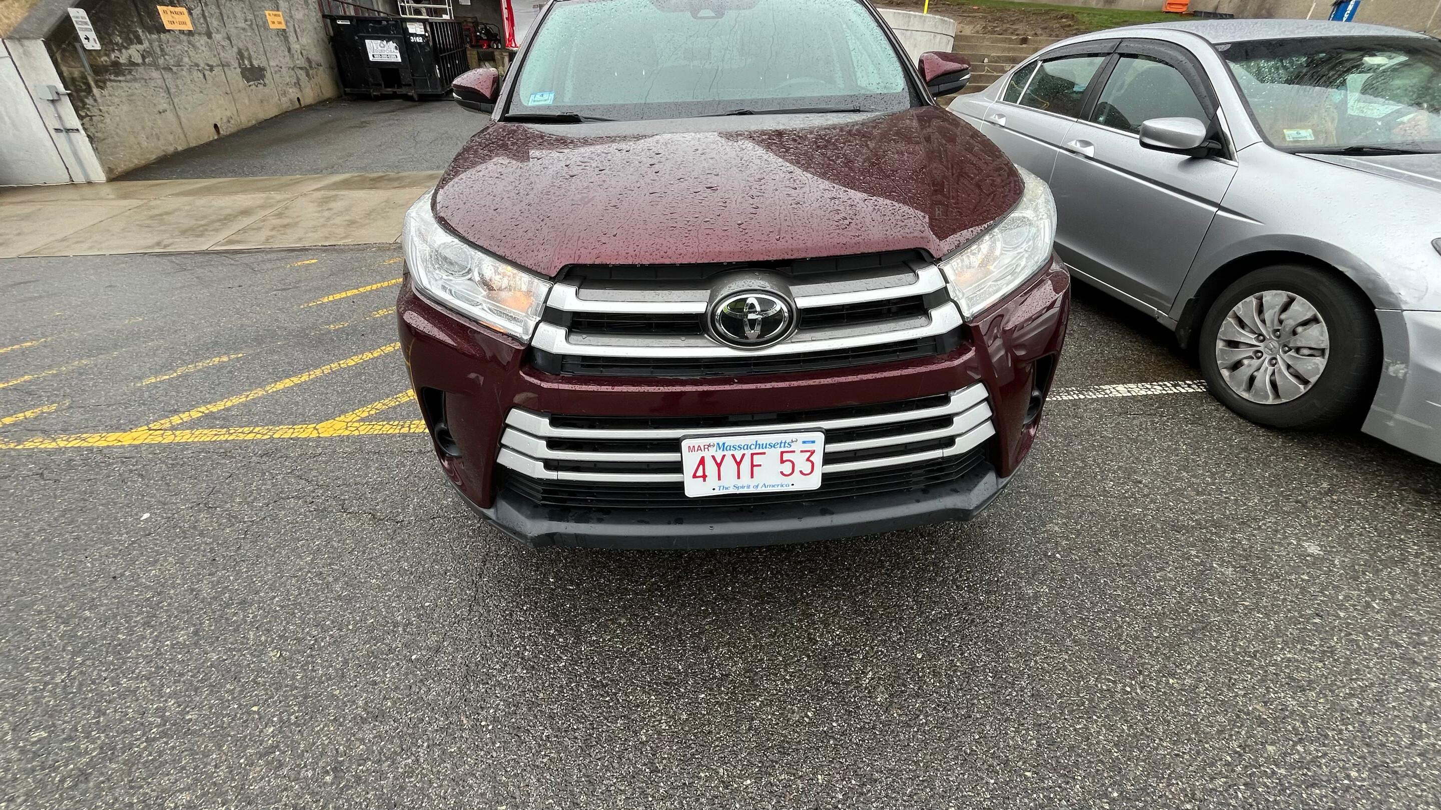 Toyota Highlander 2018 in Lowell, MA