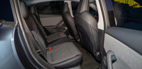 Tesla Model Y 2026