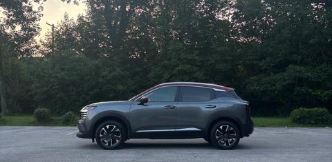 Nissan Kicks 2025