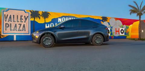 Tesla Model Y 2026