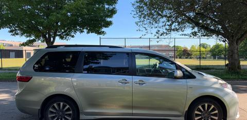 Toyota Sienna 2019
