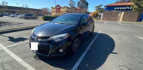 Toyota Corolla 2015