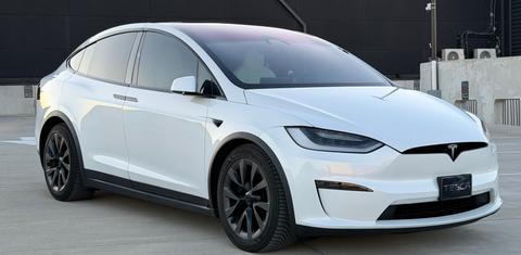 Tesla Model X 2023