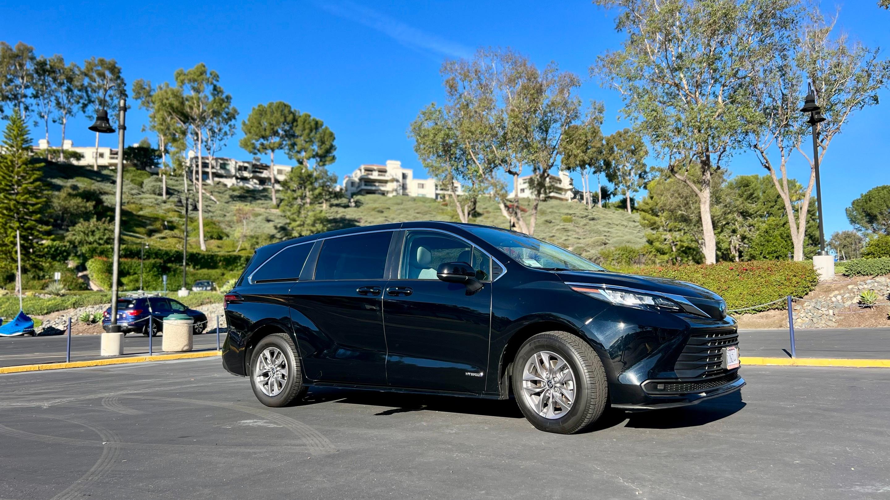 Toyota Sienna 2021 in 