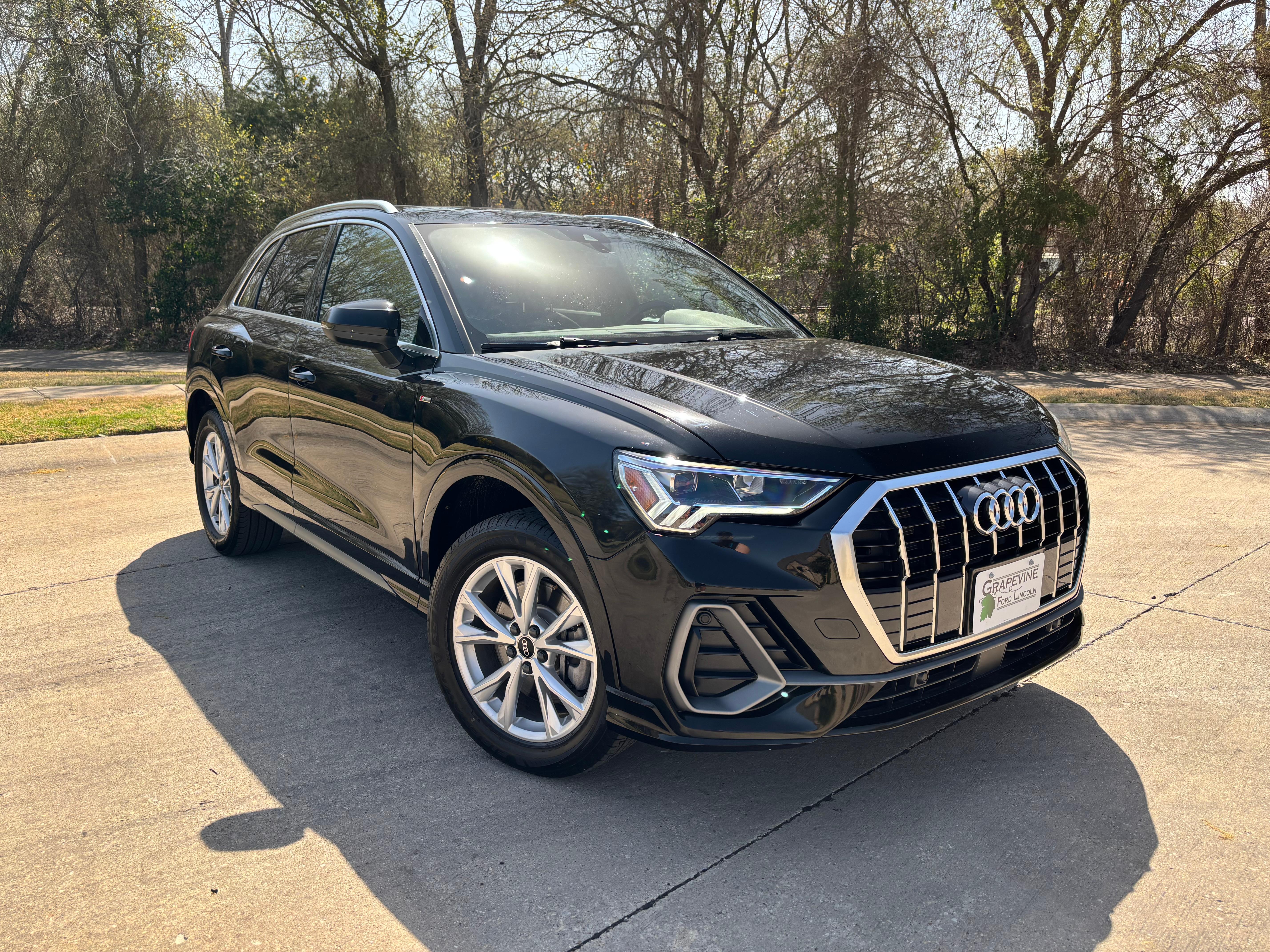 Audi Q3 2024 in Grapevine, TX