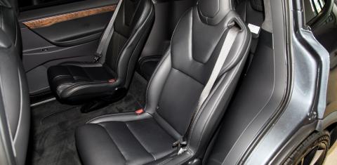 Tesla Model X 2022