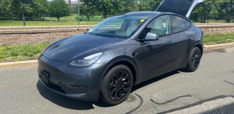 Tesla Model Y 2021