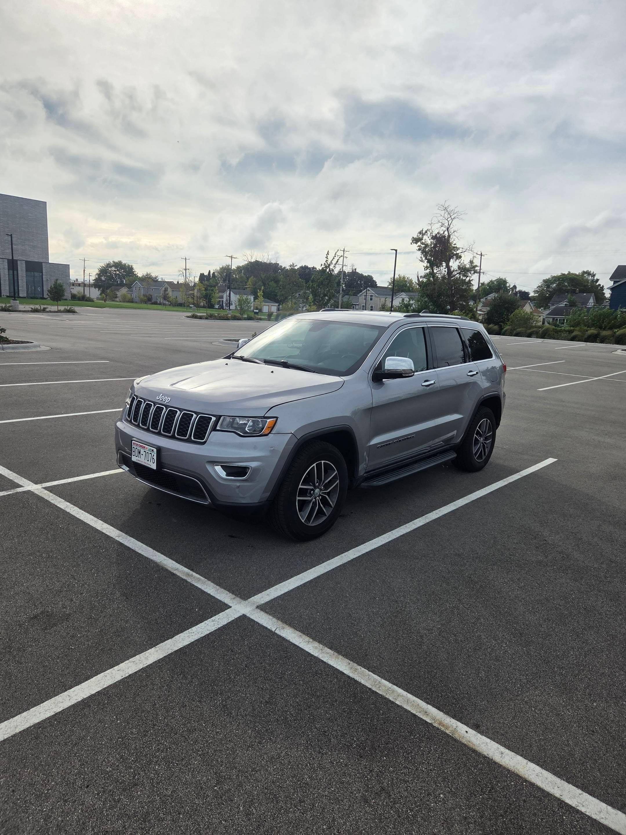 Jeep Grand Cherokee 2017 in Oshkosh, WI