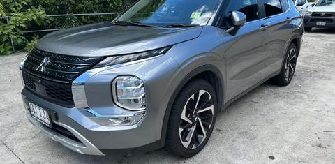 Mitsubishi OUTLANDER 2023