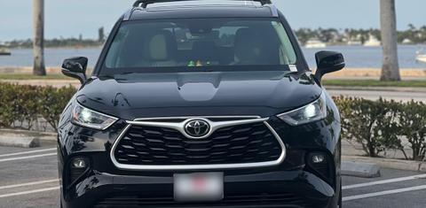 Toyota Highlander 2021