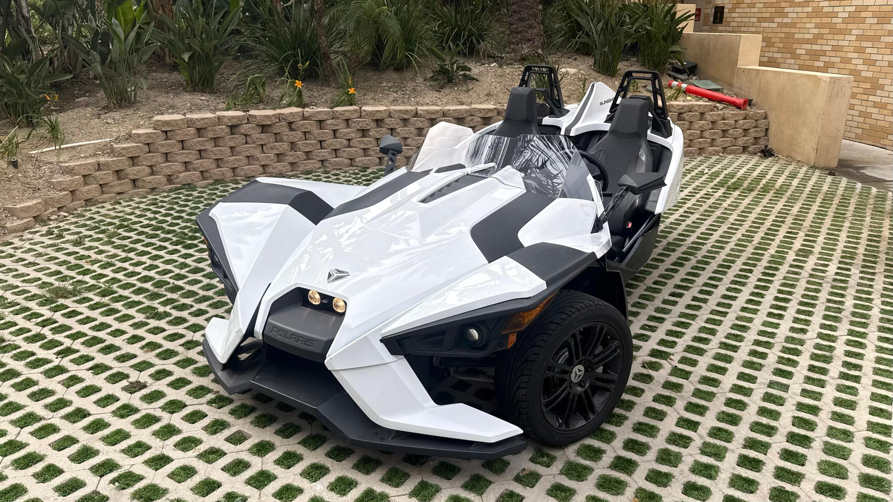 Polaris Slingshot 2023 in Los Angeles, CA