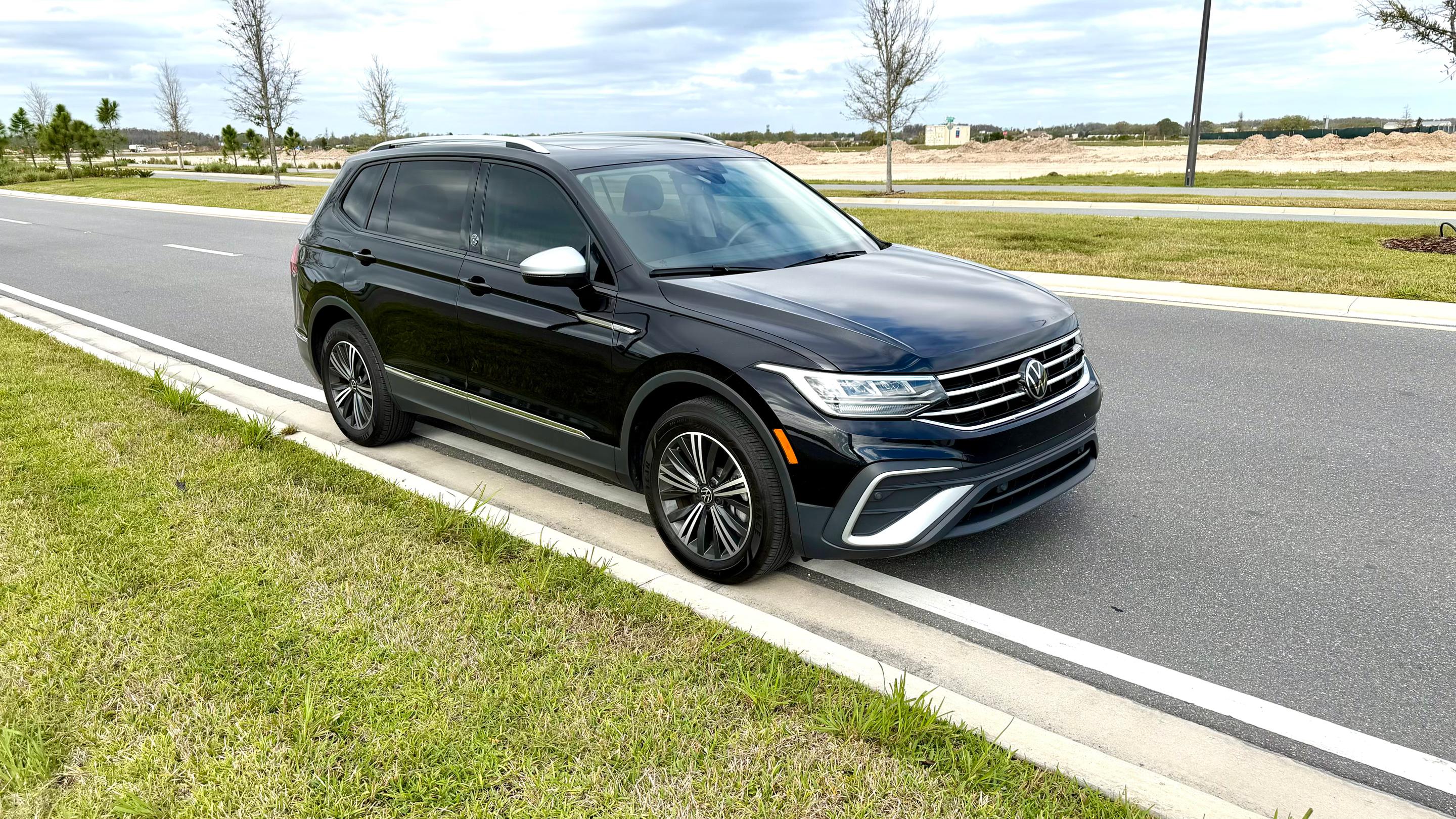 Volkswagen Tiguan 2024 in Orlando, FL