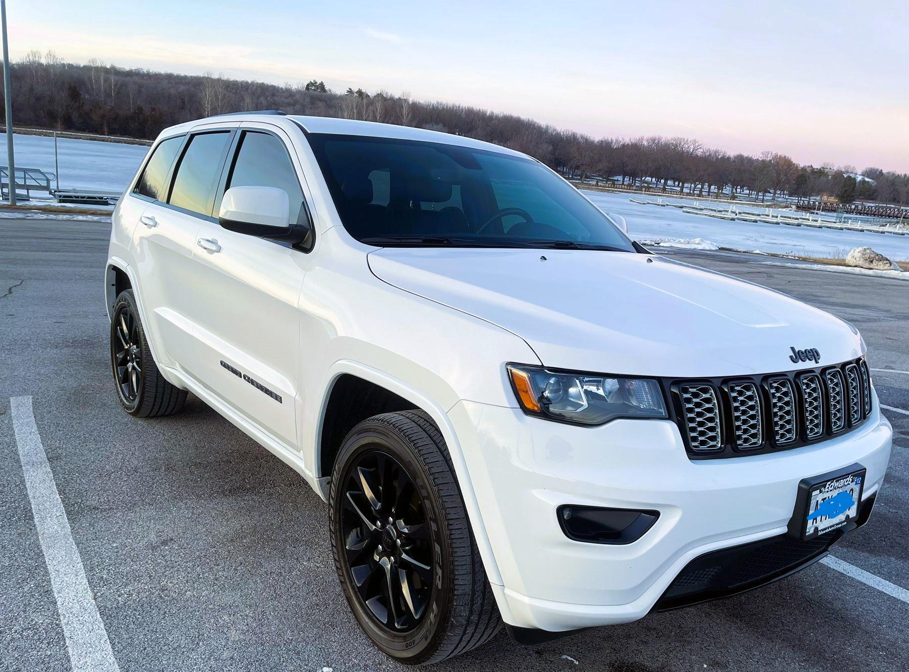 Jeep Grand Cherokee 2020 in Omaha, NE