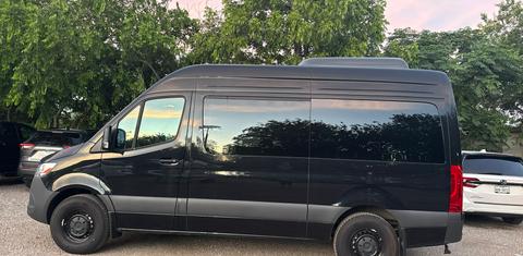 Mercedes-Benz Sprinter 2025