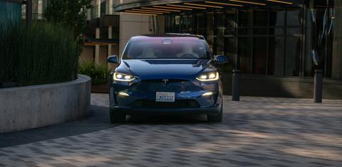 Tesla Model X 2024