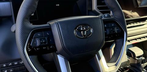 Toyota Sequoia 2026