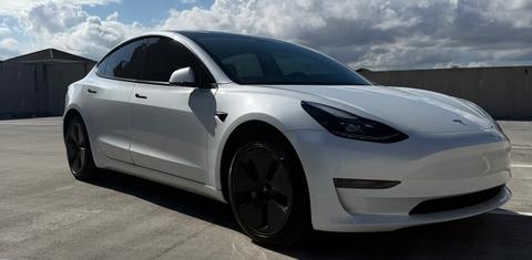 Tesla Model 3 2023