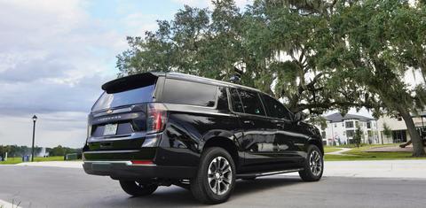 Chevrolet Suburban 2025