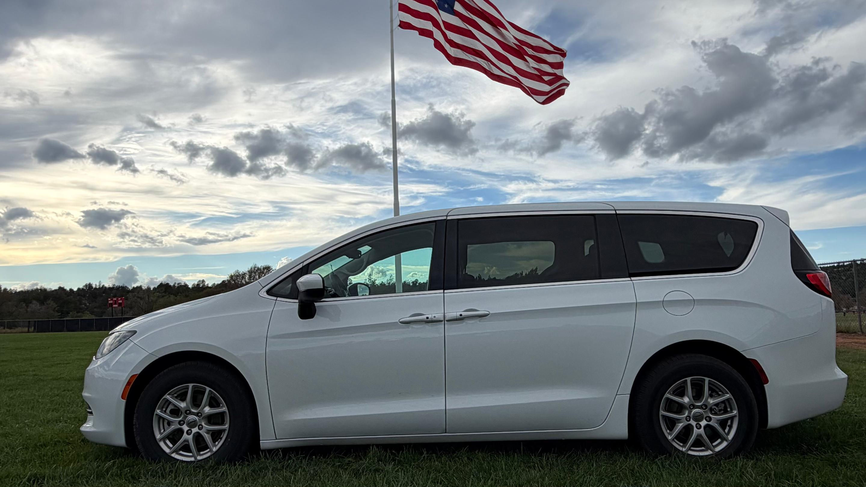 Chrysler Voyager 2023 in Mesa, AZ