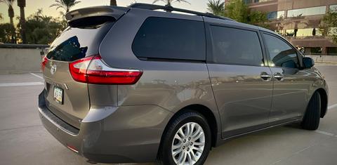 Toyota Sienna 2017